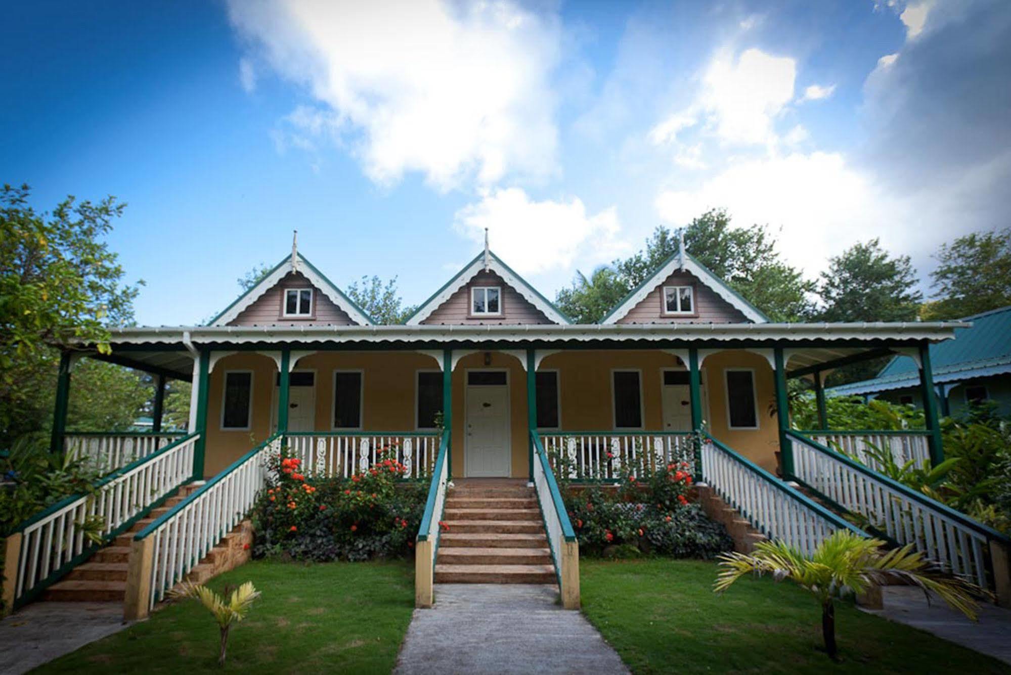 Rosalie Bay Resort Exterior foto